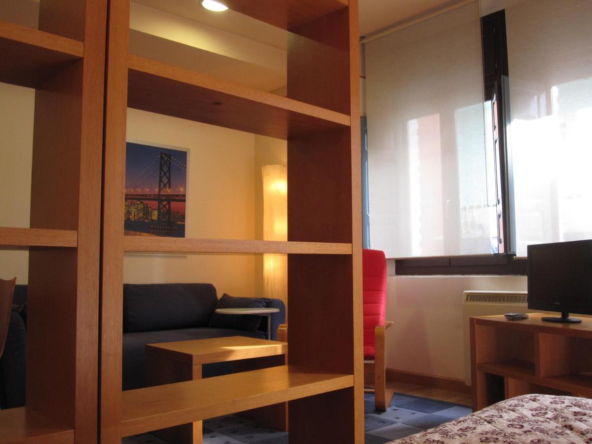 Apartamentos Legazpi Cangas De Narcea Eksteriør billede