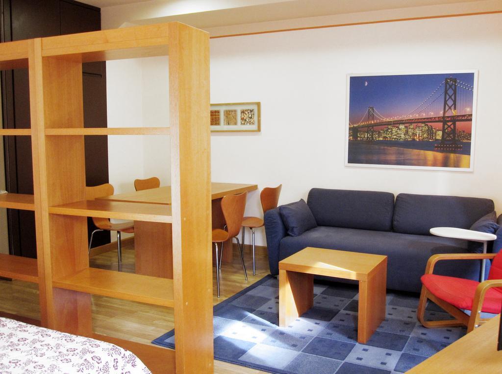 Apartamentos Legazpi Cangas De Narcea Eksteriør billede