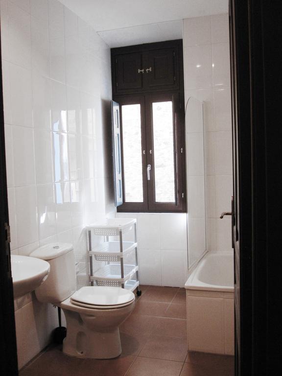 Apartamentos Legazpi Cangas De Narcea Eksteriør billede